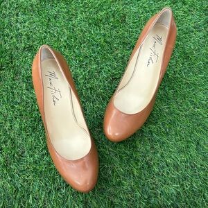 Marc Fisher Size 7 Brown 4 Inch Heels